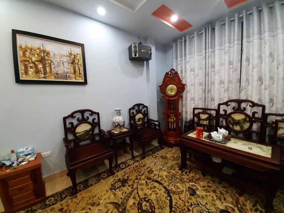 Nhà riêng 5 tầng Hoàng Hoa Thám 35m² giá 9 tỷ - Sẵn sàng vào ở ngay!