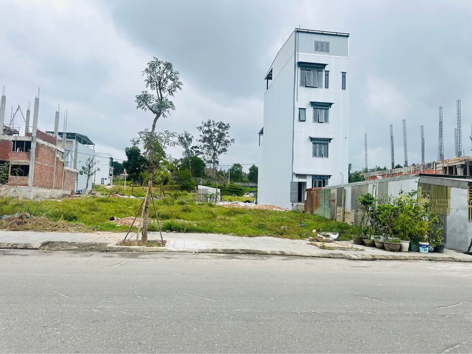 Đất cho thuê mặt tiền Trường Đúc, TP Huế 96m² - Vị trí cao ráo, không ngập lụt!