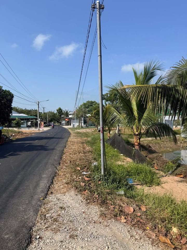 Đất nền mặt tiền đường Nguyễn Trọng Quyền, Cần Thơ, 4440m² - Cơ hội đầu tư hấp dẫn!