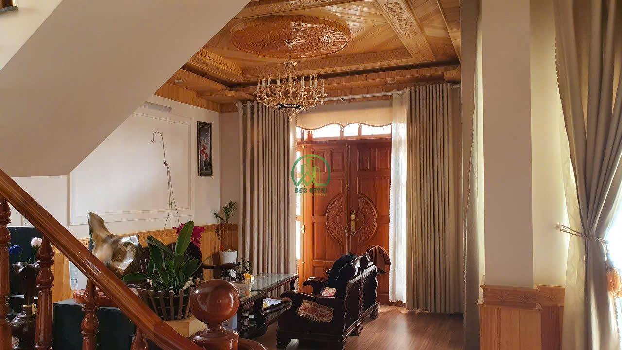 Nhà 2 mặt tiền Đường Lữ Gia, Đà Lạt 84m² giá 8.7 tỷ - Đầu tư sinh lời!