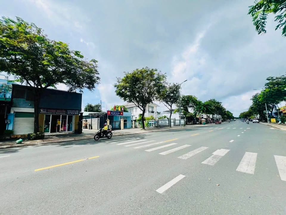 FrontHouse mặt tiền đường Trần Hưng Đạo, Bà Rịa 211m² giá 10.5 tỷ - Vị trí đắc địa kinh doanh!