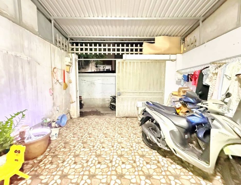 Nhà riêng Quận 12, 63m² giá 3 tỷ - Sổ hồng riêng, gần công viên