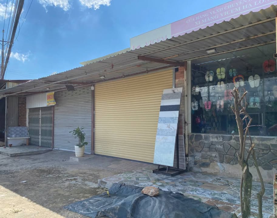 Căn nhà lầu mặt tiền Quốc Lộ 22, 559m² giá 4.5 tỷ - Đầu tư sinh lời ngay!