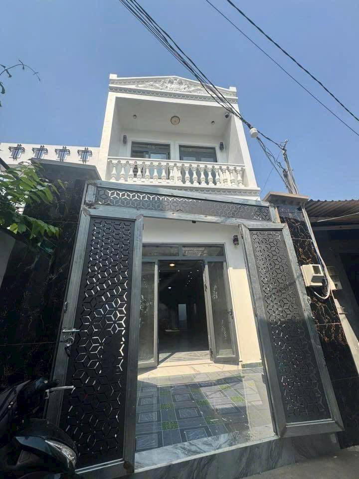 Nhà riêng 60m² tại Hóc Môn giá chỉ 3 tỷ - Sổ hồng chính chủ, mới xây hoàn công!