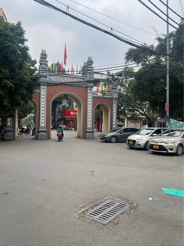 Đất nền 35m² Văn Phú, Hà Đông giá 6 tỷ - Sổ hồng chính chủ, xây nhà ngay!