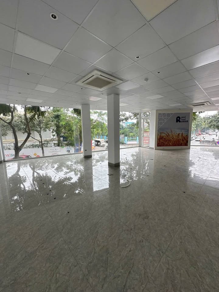 Cho thuê mặt bằng tầng 4 phố Phú Hựu 125m² giá 21 triệu - Vị trí đắc địa cho kinh doanh!