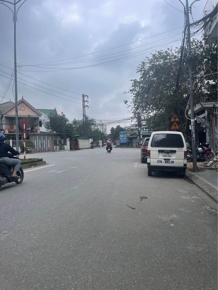 Đất mặt tiền đường Lê Bá Tùng, Vinh Tân 125m² giá 8 tỷ - Cơ hội đầu tư sinh lời