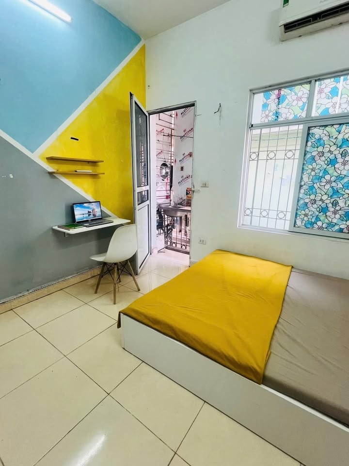 Phòng cho thuê tại ngõ 77 Quan Hoa, Cầu Giấy - Siêu rộng, giá 3.3 triệu!