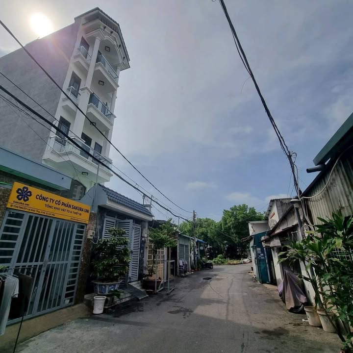 Nhà cấp 4 Phường An Hội Đông, Quận Gò Vấp, 117m² giá 11.5 tỷ - Phong thủy tốt, sổ hồng riêng!