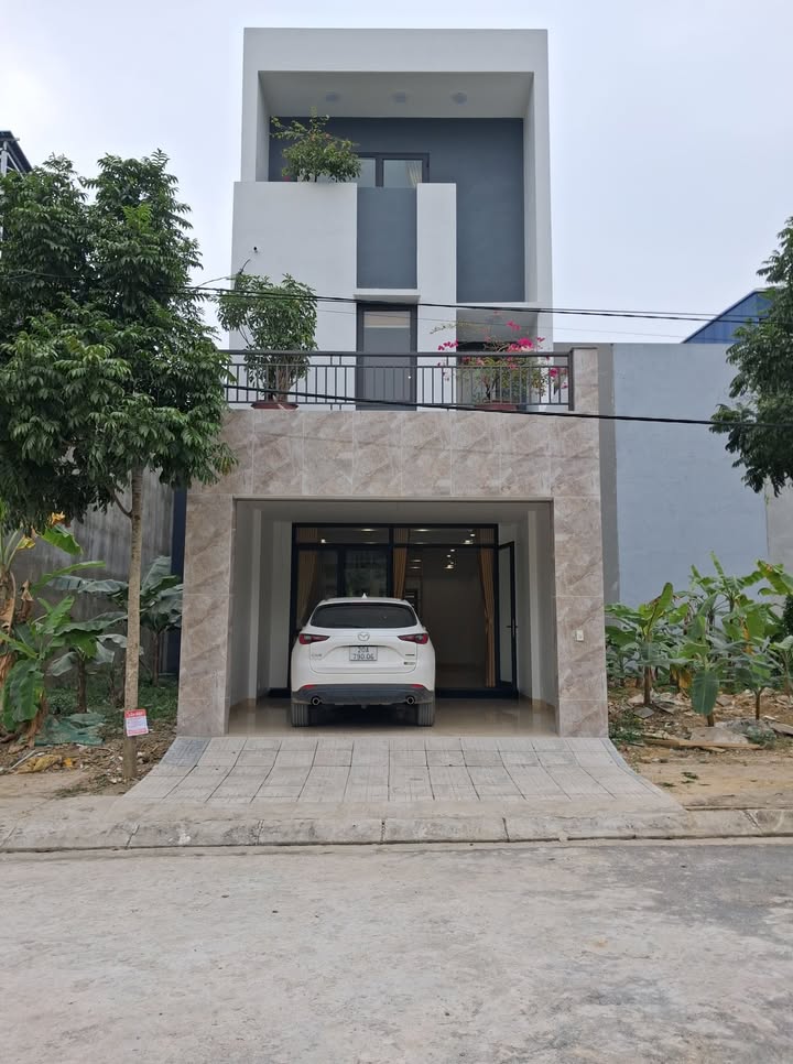 Nhà 3 tầng tại Xã Quyết Thắng, Thái Nguyên 90m² giá 4.6 tỷ - Chính chủ bán gấp!