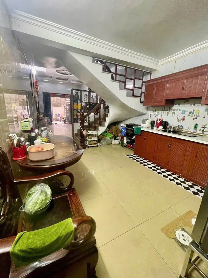 Nhà 3.5 tầng Nguyễn Văn Linh 62m² giá 2.999 tỷ - Chính chủ bán gấp!