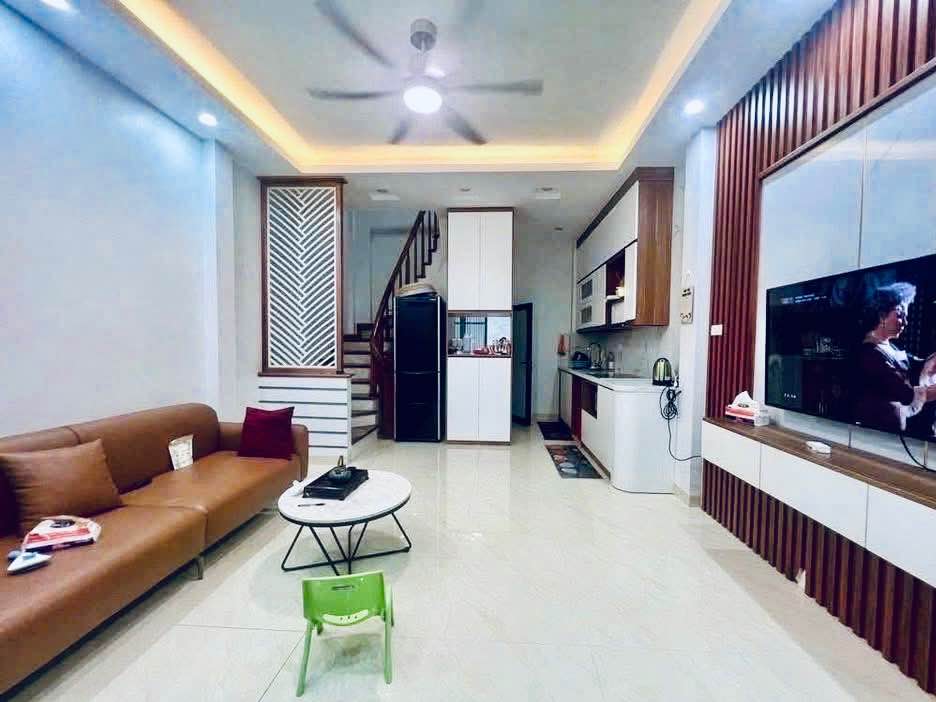 Nhà riêng Quan Hoa, Cầu Giấy 36m² giá 6.98 tỷ - Ngõ thông ô tô đỗ ngày đêm!