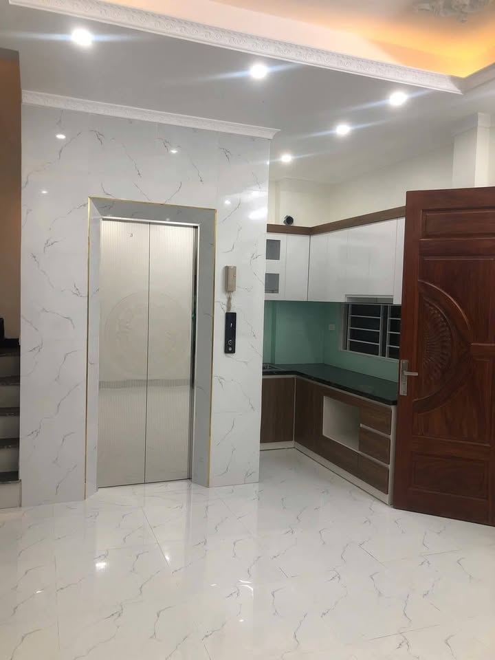 Nhà phố Thụy Khuê, Tây Hồ 43m² giá 12 tỷ - Thiết kế hiện đại, sẵn sàng ở ngay!