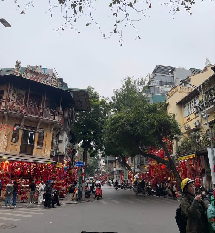 Nhà FrontHouse Hàng Thiếc, Hoàn Kiếm 40m² giá 6 tỷ - Kinh doanh sinh lời ngay!