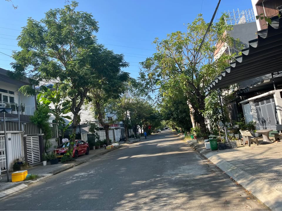 Đất nền FPT, Hải Châu, 144m² giá 5.55 tỷ - Cơ hội đầu tư tuyệt vời!