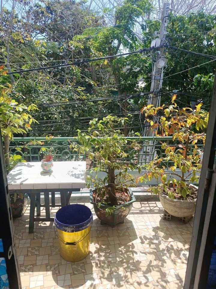 Nhà hẻm Nguyễn Văn Cừ, Phan Thiết 61m² giá 1.5 tỷ - Dân cư đông đúc!