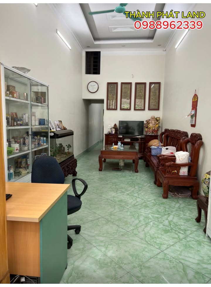 Nhà mặt đường 18A Mạo Khê 231m² giá 4 tỷ - Kinh doanh thuận lợi!