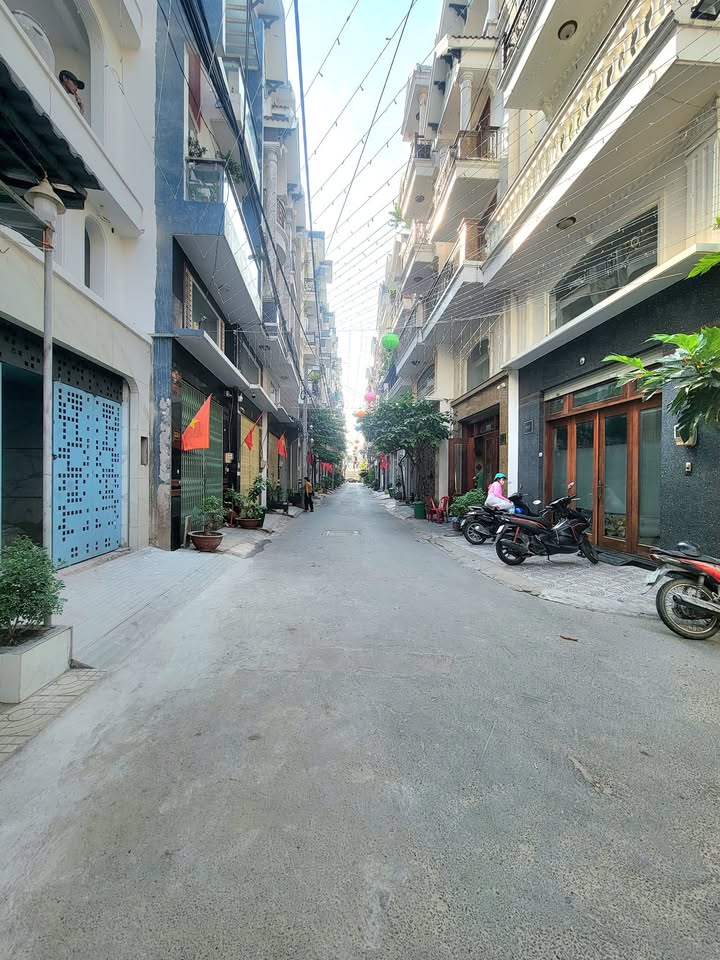 Nhà riêng Quận Tân Bình 53m² giá 8.45 tỷ - Full nội thất cao cấp, dọn vào ở ngay!