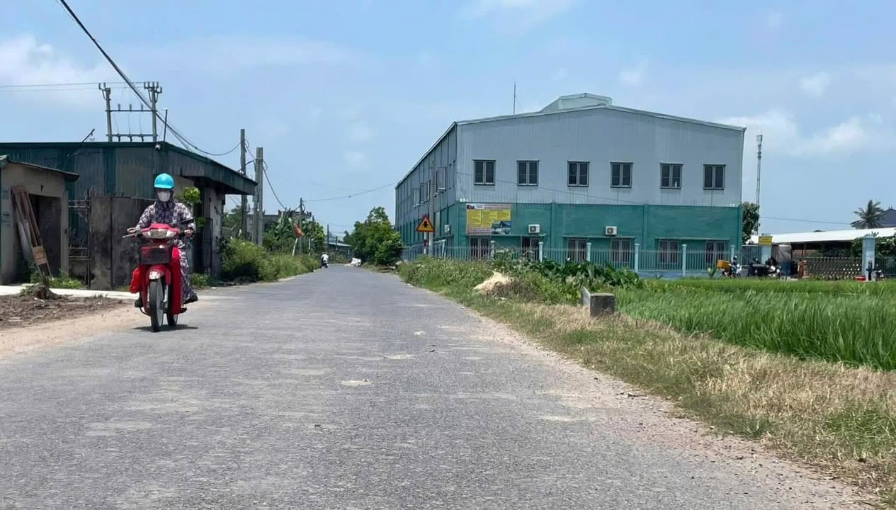 Đất nền trục xã Thống Nhất, Huyện Kiến Xương 100m² - Giá chỉ 9xx triệu VND!