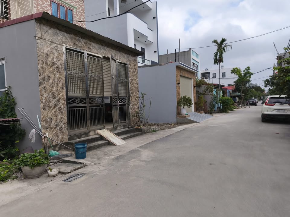 Đất mặt đường Hải Thành 1, Dương Kinh 100m² giá chỉ 4 tỷ - Sẵn sàng đầu tư!