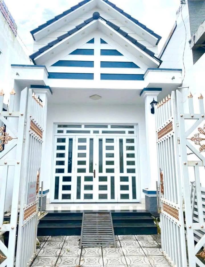 Nhà cho thuê Đường Lộ Vòng Cung, Cần Thơ 100m² giá 4.5 triệu - Phù hợp kinh doanh nhỏ!