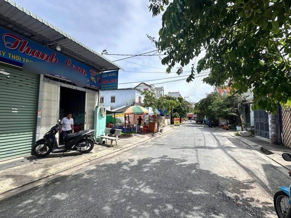 Đất 2 mặt tiền Thới Tam Thôn, Hóc Môn, 142m² giá chỉ 6.88 tỷ - Cơ hội đầu tư không thể bỏ qua!