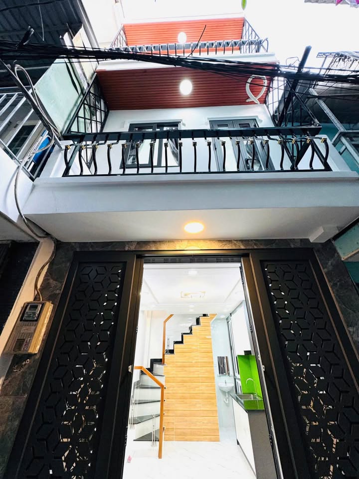 Nhà phố Bình Hưng Hoà A, Bình Tân 15m² giá 2.49 tỷ - Sẵn sàng vào ở ngay!