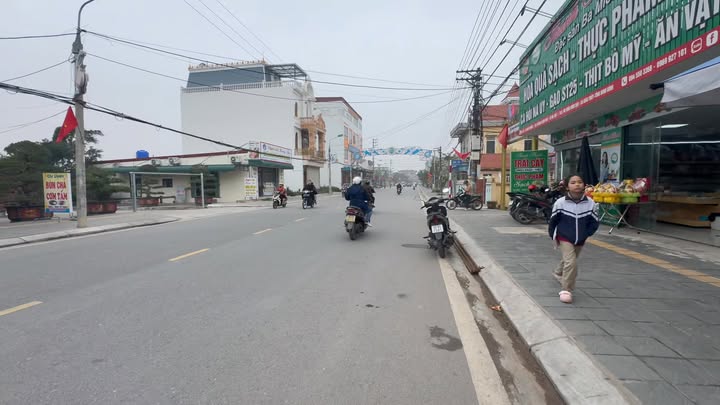 Đất nền Khu 3 cũ Thị trấn Xuân Trường 93m² giá 4 tỷ - Sổ đỏ chính chủ