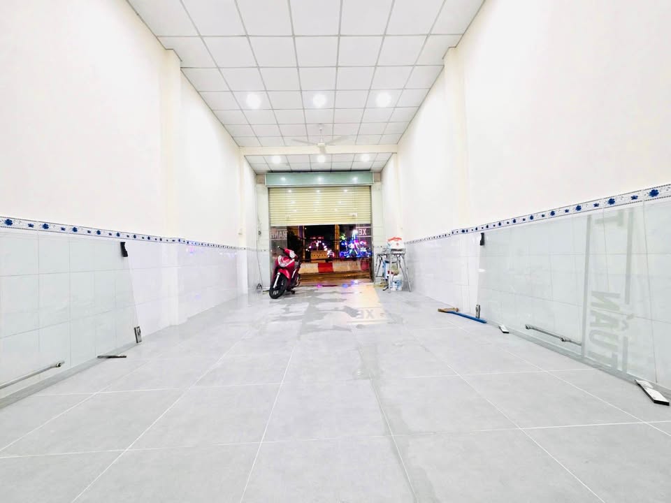 Nhà mặt tiền Kha Vạn Cân Thủ Đức 120m² giá 10.7 tỷ - Đầu tư sinh lời cao!