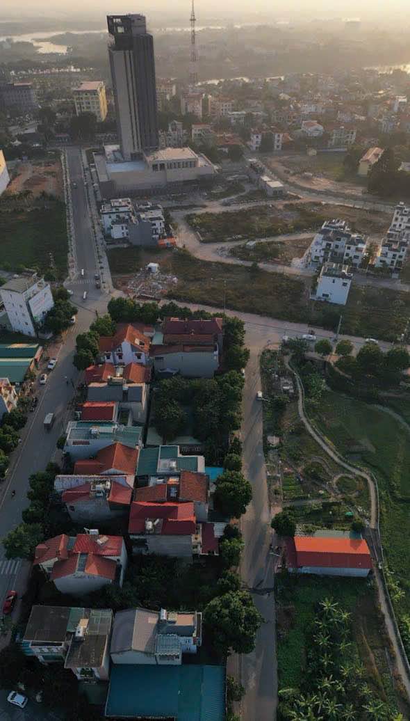 Nhà 3 tầng đường Phan Đình Giót, Khai Quang, Vĩnh Yên 168m² - Vị trí siêu đẹp chỉ 9 tỷ!