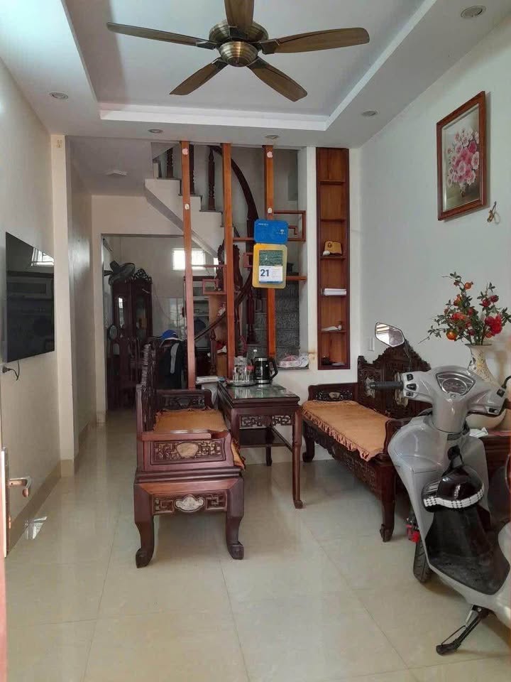 Bán nhà mặt đường Trần Duệ Tông, Lộc Vượng, 30m² giá 2.75 tỷ - Đầu tư sinh lời ngay!