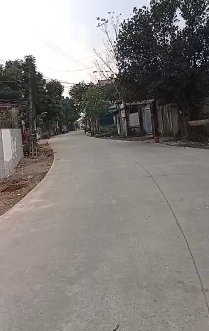 Đất nền đường Đồi Cao, Yên Bình 140m² giá thỏa thuận - Kinh doanh sầm uất!