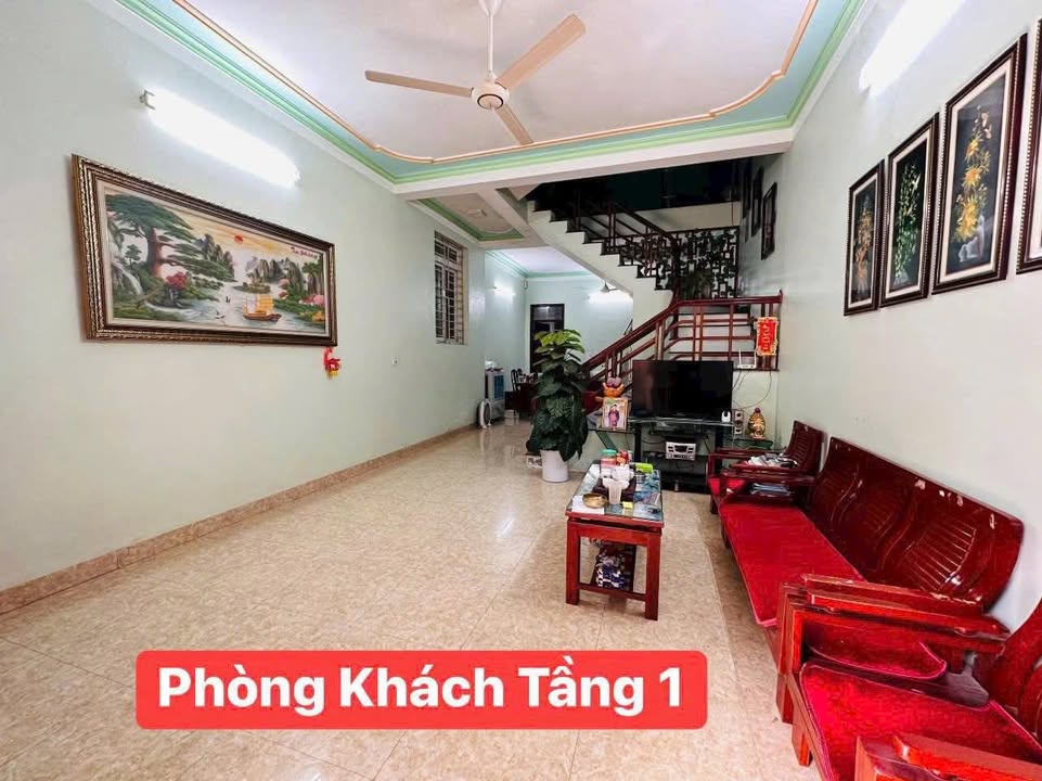 Nhà 3 tầng Trại Thuỷ, Liên Bảo 87m² giá 2.9 tỷ - Ô tô vào tận nơi!