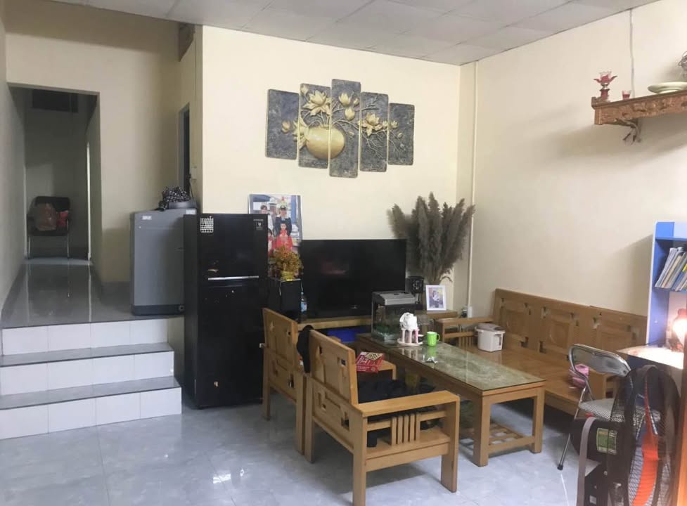 Nhà cấp 4 đường Cao Thắng, Hạ Long 64m² giá chỉ 1.1 tỷ - Cơ hội sở hữu ngay!