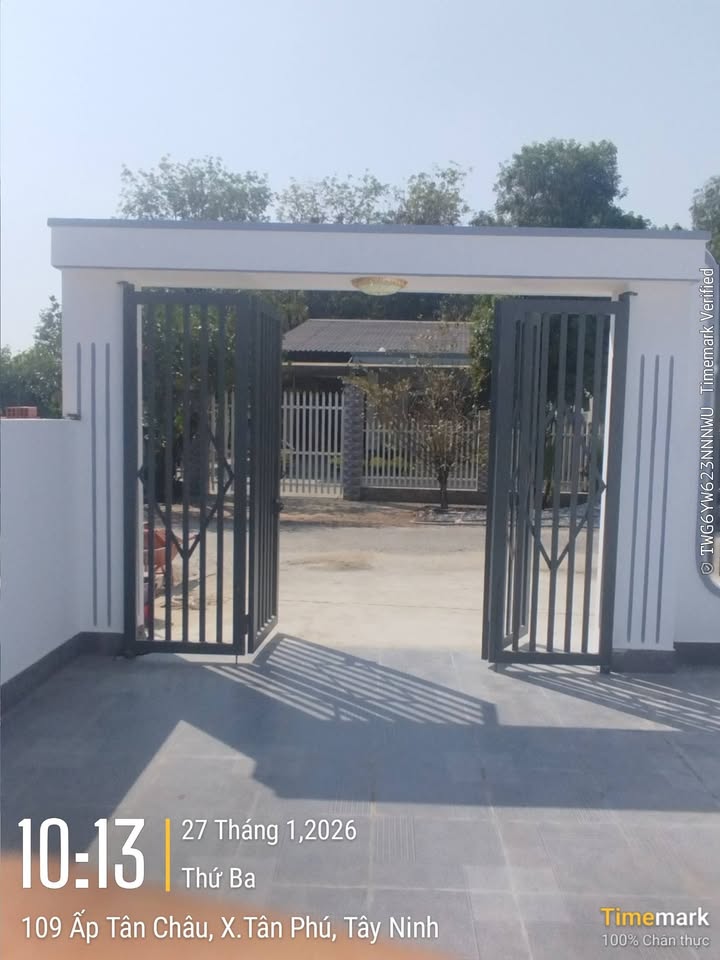 Nhà gần cụm CN Tân Phú, Hòa Thành, 120m² giá 750 triệu - Nhà đẹp, sẵn sàng ở ngay!