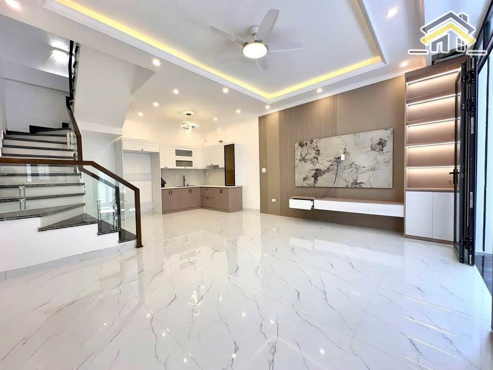 Nhà phố mới xây 4 tầng Ngô Gia Tự, Hải An 45m² giá 3.55 tỷ - Đầu tư sinh lời ngay!