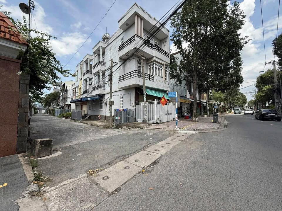 Nhà 1 trệt 2 lầu phường Thống Nhất 75m² giá 6 tỷ - Thiết kế hiện đại, tiện nghi