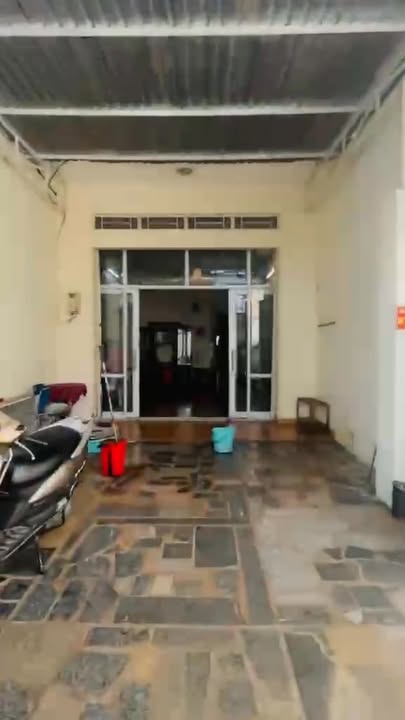 Nhà nguyên căn cho thuê mặt tiền đường Nguyễn Đường, 3PN, chỉ 4.5 triệu