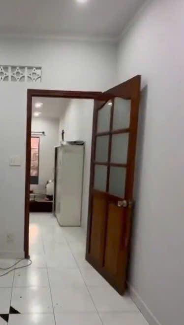 Nhà 2 tầng Quận 3, 60m² - Gần vòng xoay Dân Chủ, giá 7.69 tỷ, chính chủ bán gấp!