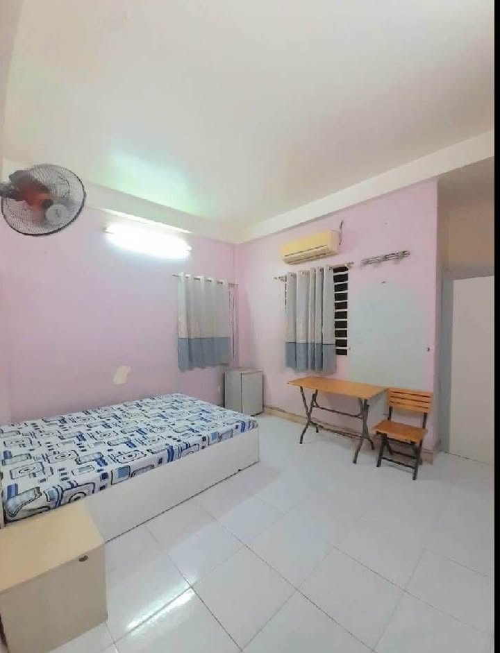 Chính chủ bán CHDV 4 tầng Quận 3 - 46m² giá 6.1 tỷ - Dòng tiền 35 triệu/tháng!