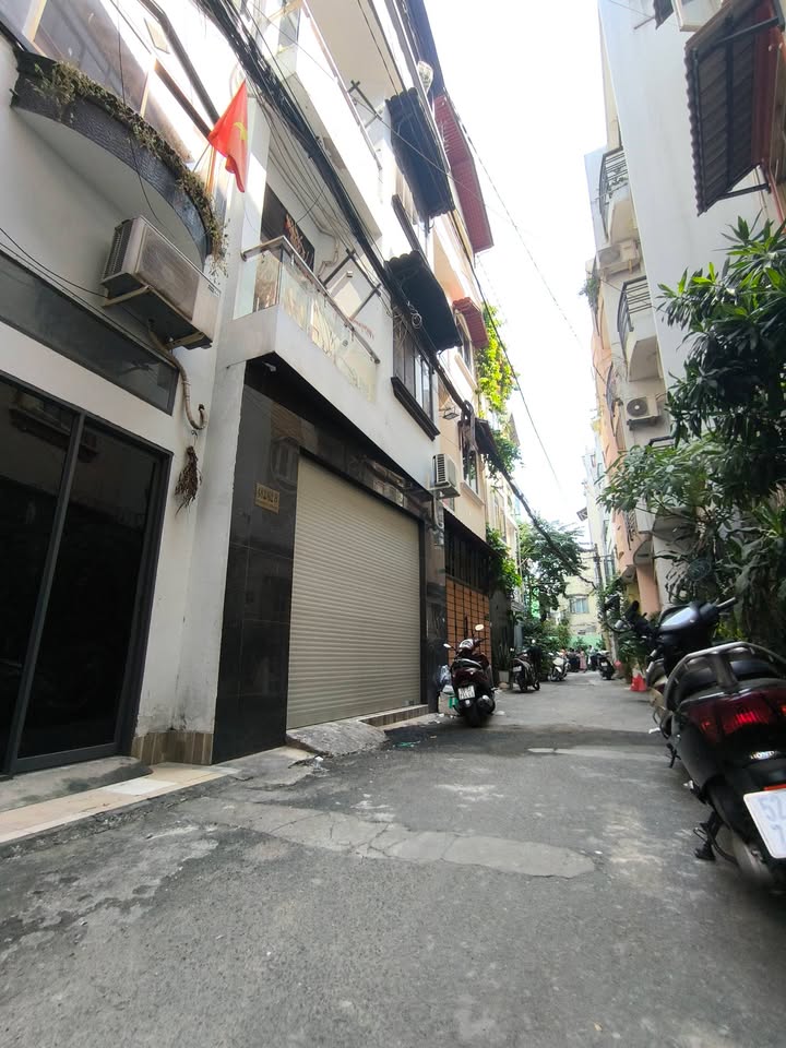 Nhà hẻm xe hơi Lê Quang Định, Bình Thạnh 40m² giá 8 tỷ - Gấp chính chủ!