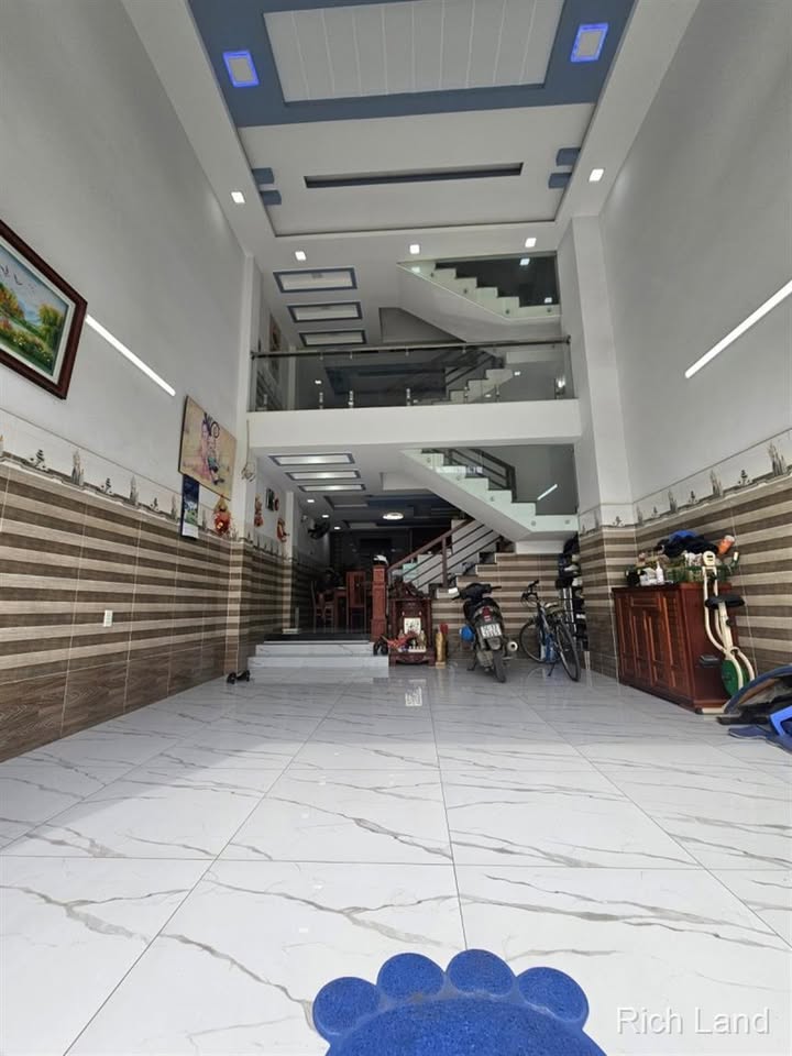 Bán nhà mặt tiền Hiệp Thành 65m² giá 9 tỷ - Kinh doanh sầm uất ngay trung tâm!