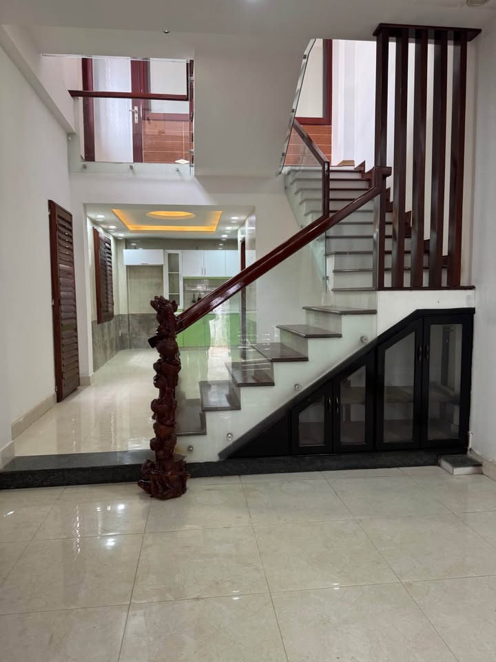 Nhà 3 tầng Nguyễn Công Hoan 60m² giá 4 tỷ - Lô góc, kiệt ô tô thoáng sáng!