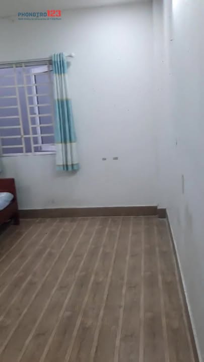 Phòng trọ Đường Tô Hiệu Quận Tân Phú 20m² giá chỉ 3.3 triệu - Không gian thoáng mát, đầy đủ tiện nghi!