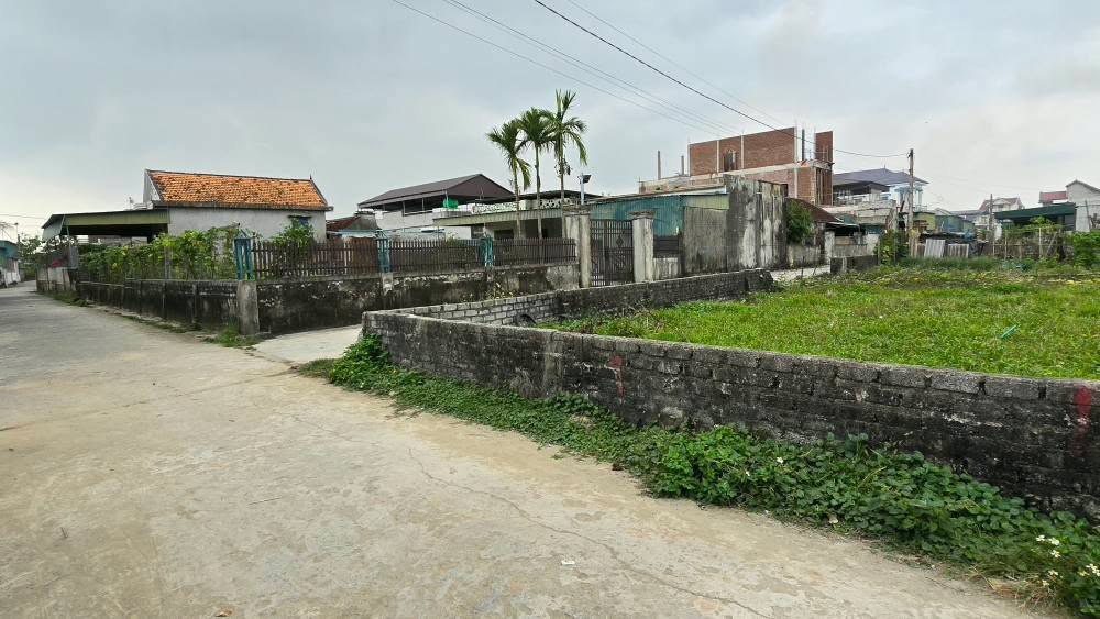 Đất nền Xóm 8, Diễn Liên 130m² giá 1.6 tỷ - Lô góc 2 mặt đường thông thoáng!