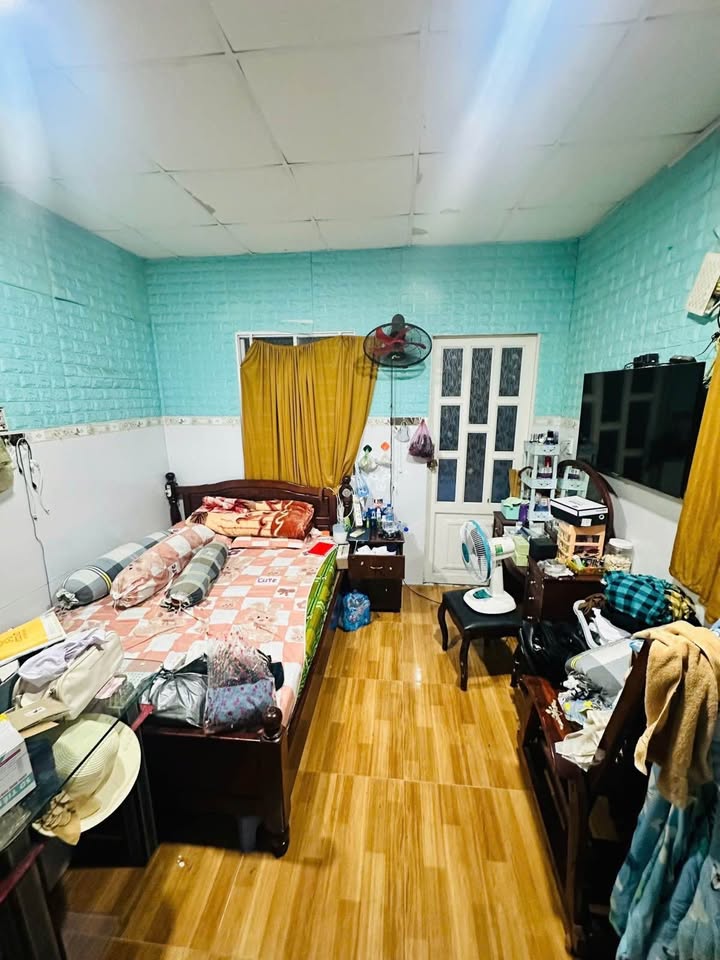 Nhà 1 trệt 1 lầu Phường 9, Quận Tân Bình 32m² giá 3.6 tỷ - Gần mặt tiền, tiện ích xung quanh!