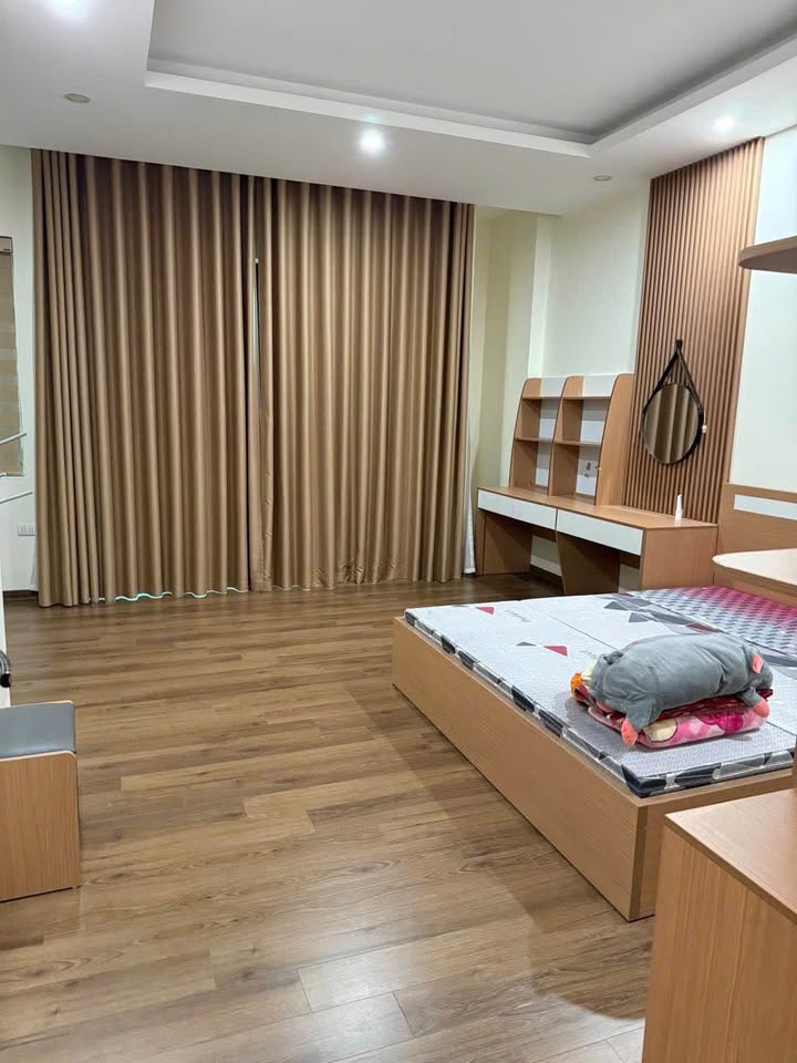 Căn hộ cho thuê Phường Ninh Xá 4 phòng ngủ giá 30 triệu - Nội thất mới tinh