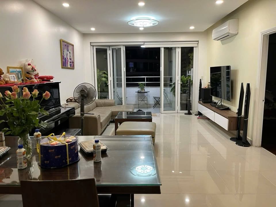 Căn hộ Mỹ Đức Quận 7 118m² giá 15.5 tỷ - Căn góc mặt tiền đường Nguyễn Đức Cảnh!