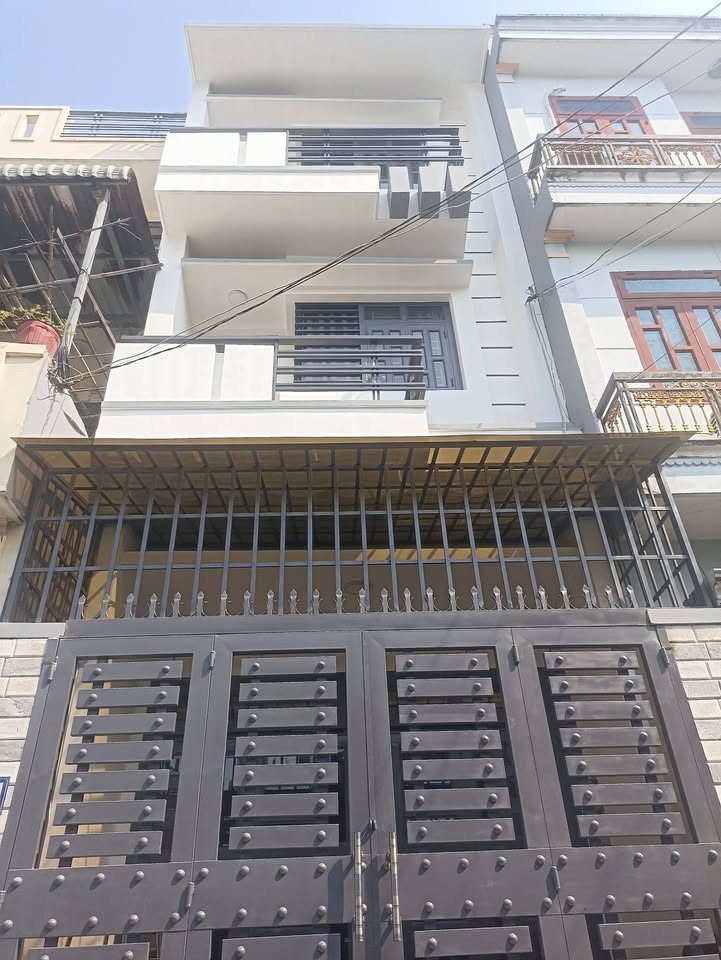 Townhouse góc đường Nguyễn Ảnh Thủ, Quận 12, 60m² giá chỉ dưới 6 tỷ - Tiềm năng sinh lời cao!
