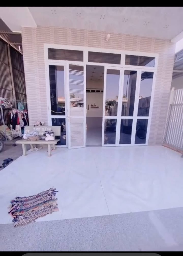 Nhà đẹp đường số 28 Nguyễn Chí Thanh, Tây Ninh 182m² giá 1.58 tỷ - Chính chủ bán gấp!